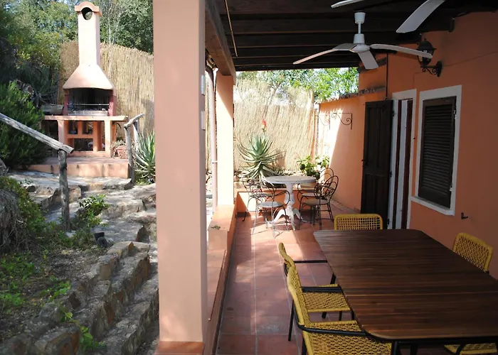 Сasa de vacaciones Cala Sinzias House With Stunning Views *